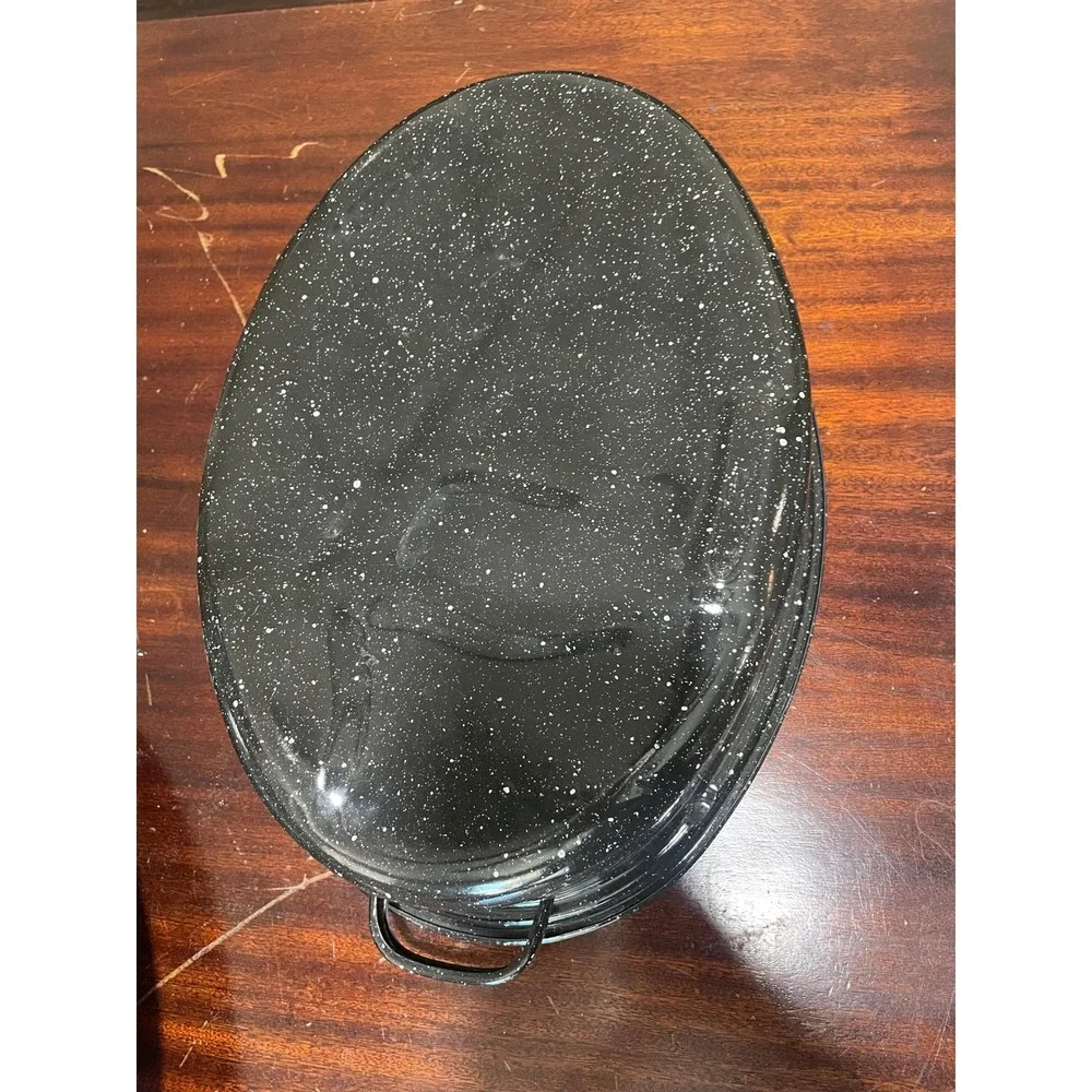 Granite Ware Black Speckled Oval Roasting Pan with Self Basting Lid 13 Inch